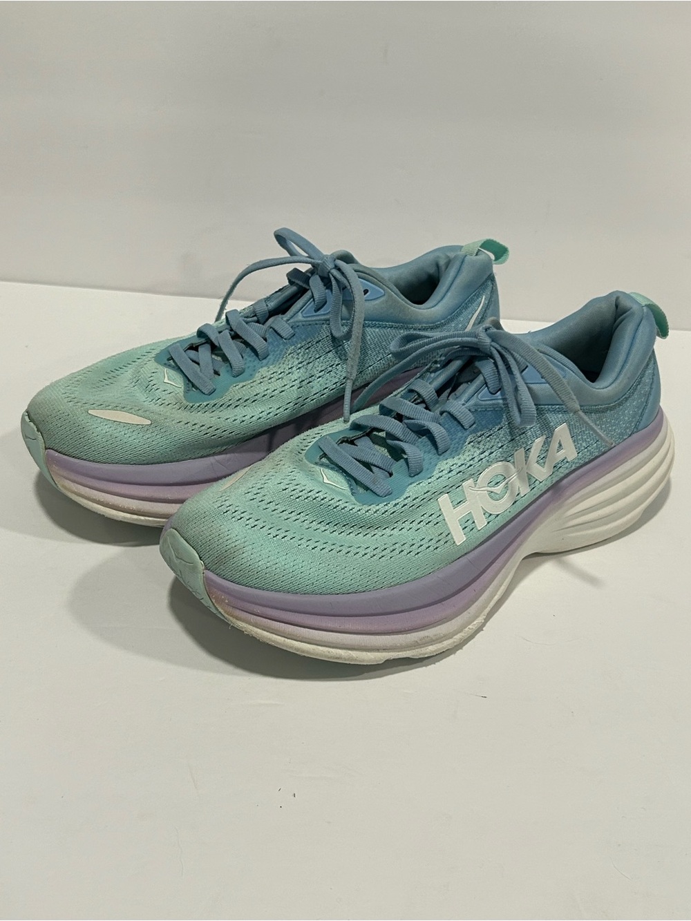 HOKA Bondi 8 Women's Max Cushion Running Shoes – Airy Blue Sunlit Ocean Size 7